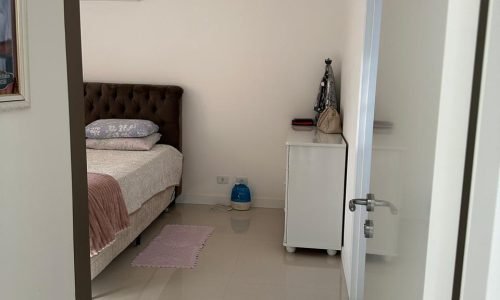 70ffbdac-579d-4ca7-b8e7-f2fade7735b0