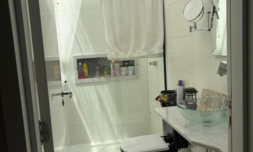 741b9c51-331c-40eb-b80e-eb148974c19c