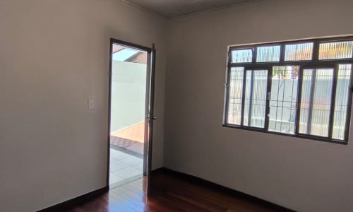 WhatsApp Image 2025-10-10 at 09.34.30