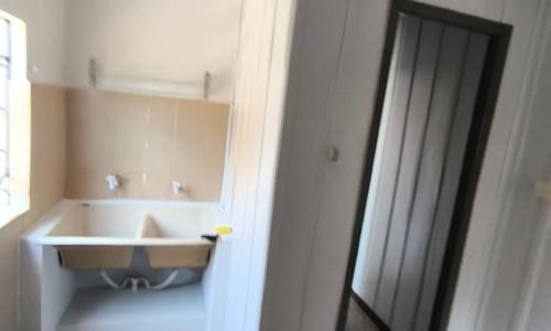 WhatsApp Image 2025-10-10 at 09.35.07 (1)