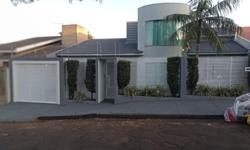 c8c810a1-d67f-44da-97c5-009a99f5986f